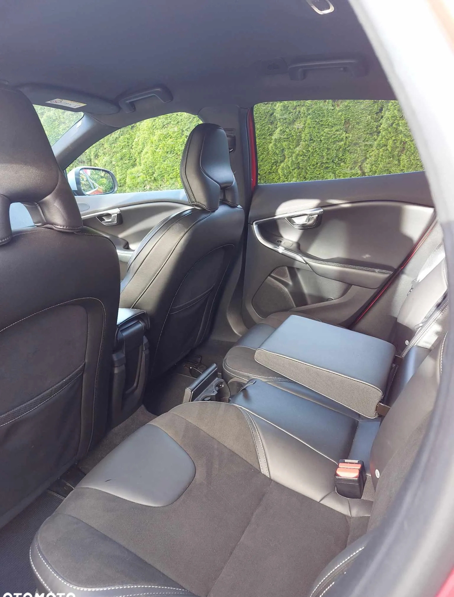 Volvo V40 cena 61500 przebieg: 170454, rok produkcji 2018 z Opole Lubelskie małe 781